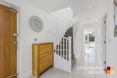 4 bedroom detached house for sale - Picardy Close, Hoddesdon, EN11
