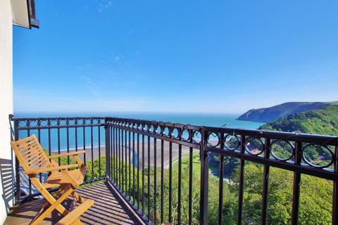 3 bedroom penthouse for sale, Castle Heights, Lynton