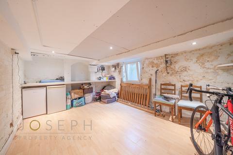 147 Cauldwell Hall Road, Ipswich, IP4 5DA