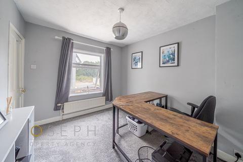147 Cauldwell Hall Road, Ipswich, IP4 5DA