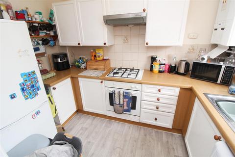 4 Birchen Lee, Emerson Valley, Milton Keynes, MK4 2JX