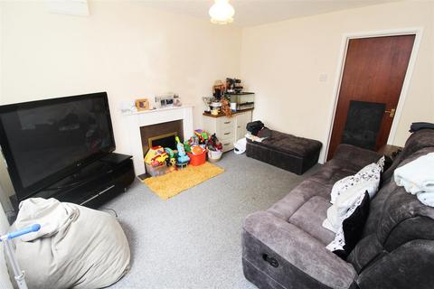 4 Birchen Lee, Emerson Valley, Milton Keynes, MK4 2JX