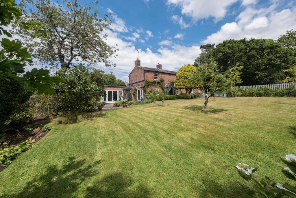 Bank Cottage-001.JPG