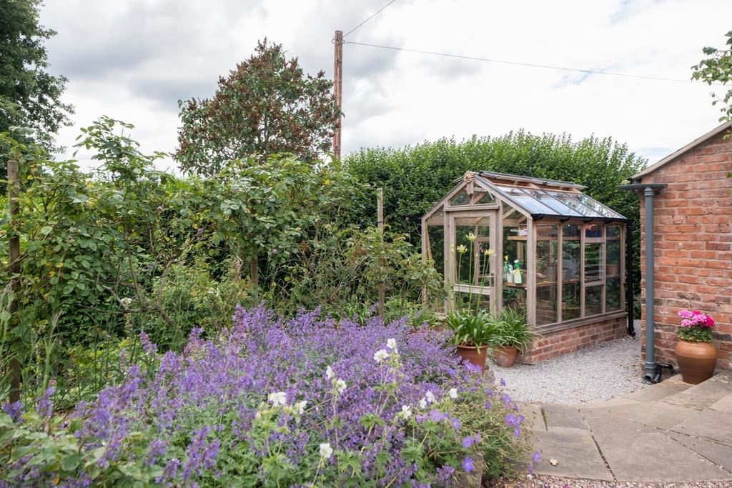Bank Cottage-012.JPG