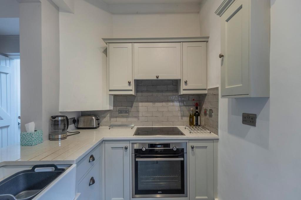 Bank Cottage-028.JPG
