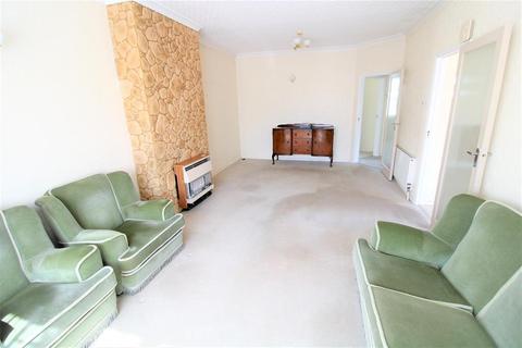 10 Stratton Close, Bexleyheath, DA7 4AJ