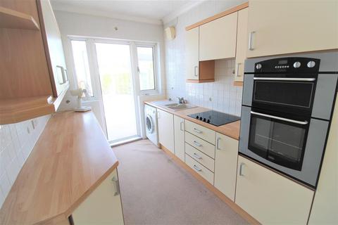 10 Stratton Close, Bexleyheath, DA7 4AJ
