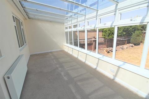 10 Stratton Close, Bexleyheath, DA7 4AJ