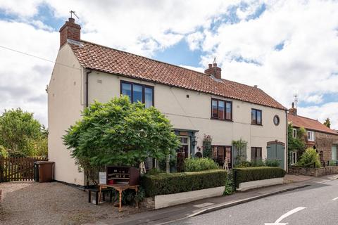 Wood Cottage Low Street, Thornton Le Clay, York, YO60 7TG