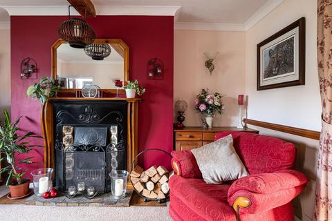 Wood Cottage Low Street, Thornton Le Clay, York, YO60 7TG