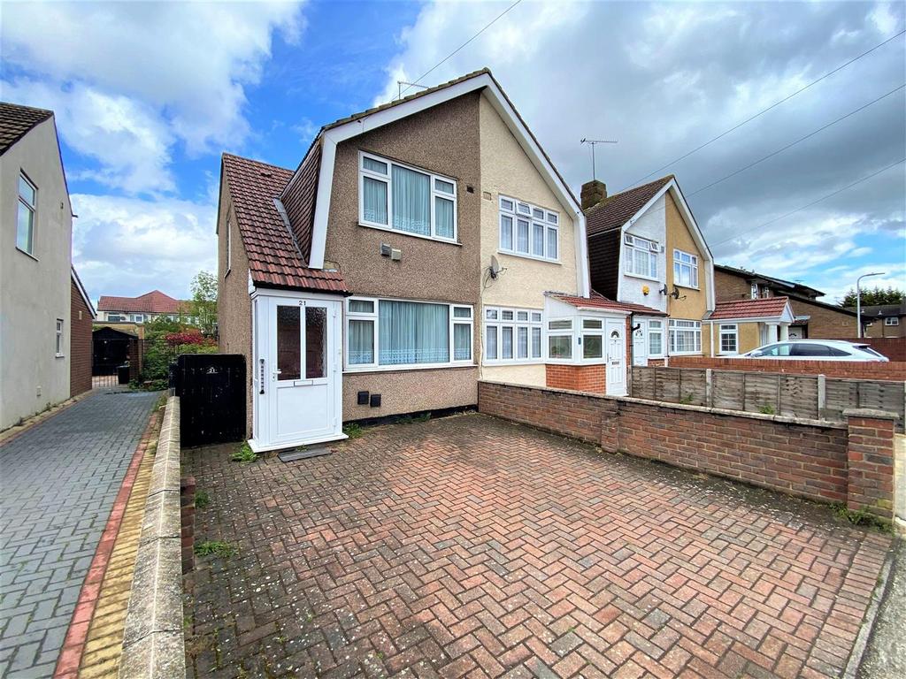 Windsor Park Road, Harlington, Middlesex, UB3 5HZ 2 bed end of terrace house for sale £365,000