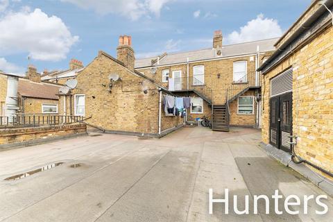 86a Staines Road, Hounslow, TW3 3LF