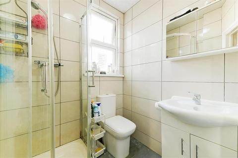 39 Clare Road, Hounslow, TW4 7AT