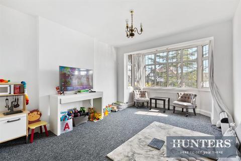 18 Romney Road, New Malden, KT3 5NN