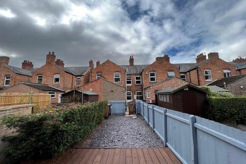 2 bedroom terraced house to rent, FERNIE AVENUE, MELTON MOWBRAY