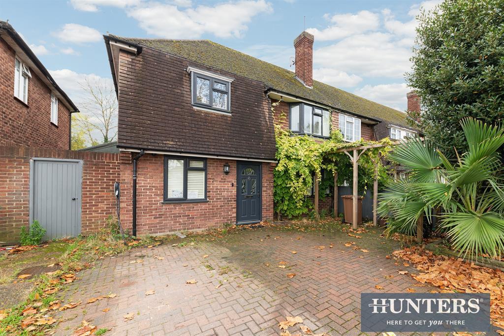 West Barnes Lane, New Malden, KT3 3 bed end of terrace house £675,000