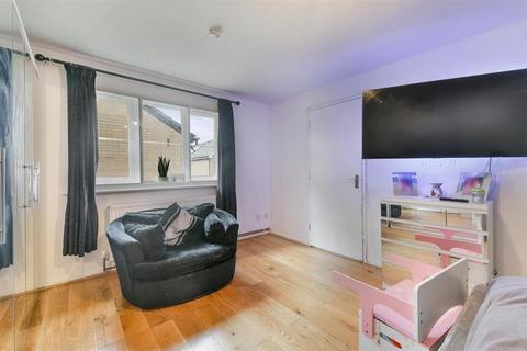 19 Kilberry Close, Isleworth, TW7 4LZ