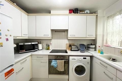 Flat 14, Jubilee Court, 39 Bristow Road, Hounslow, TW3 1UP