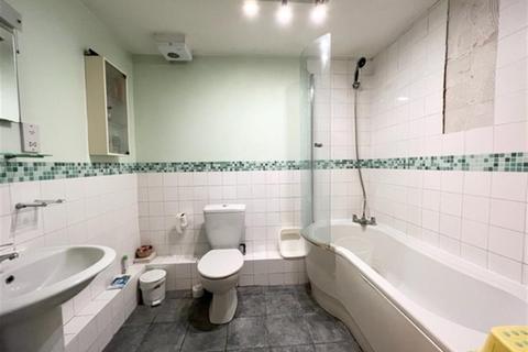 Flat 14, Jubilee Court, 39 Bristow Road, Hounslow, TW3 1UP