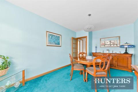 18 Glenwood Road, Epsom, KT17 2LZ