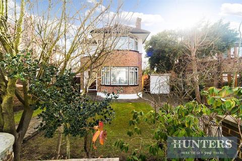 99 Bodley Road, New Malden, KT3 5QJ