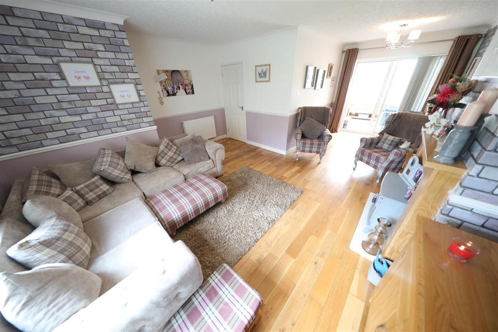 Compass Road, Hull 3 bed semidetached house £190,000