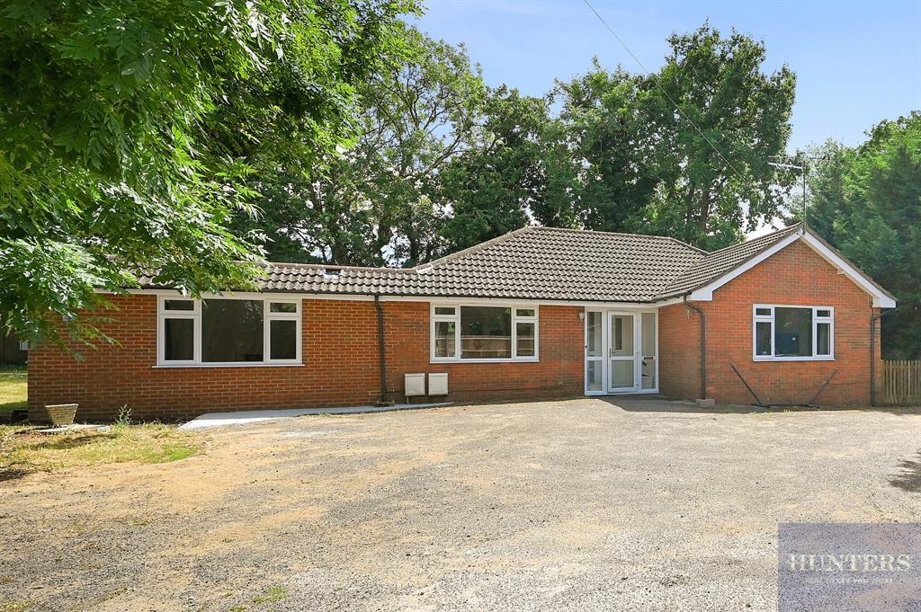 Rosehill Park West, SM1 3LA 4 bed detached bungalow £875,000