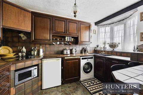 21a Stoneleigh Broadway, Epsom, KT17 2JA