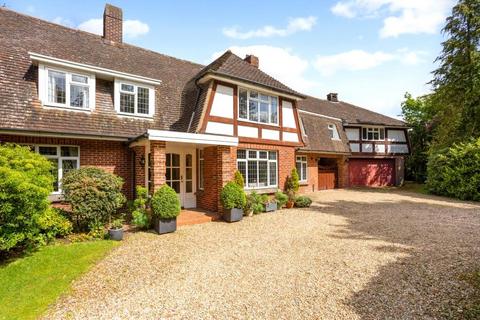 6 bedroom detached house for sale - Dormy House, 43 Horncastle Road, Woodhall Spa, Lincolnshire, LN10