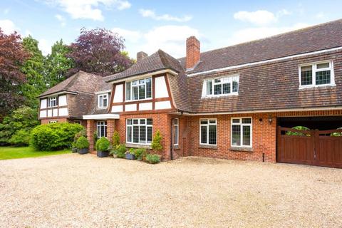 6 bedroom detached house for sale - Dormy House, 43 Horncastle Road, Woodhall Spa, Lincolnshire, LN10