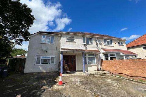 55 Walnut Tree Road, Hounslow, TW5 0LP