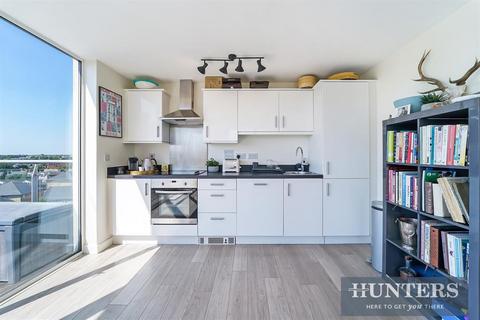 Apartment 603, Simmonds House Clayponds Lane, Brentford, TW8 0GS
