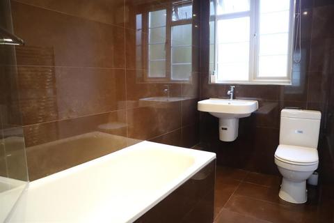 34 Manor Vale, Brentford, TW8 9JP