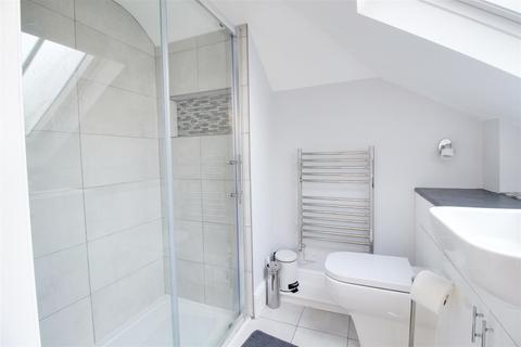 15 Boxwell Road, Berkhamsted, HP4 3EX