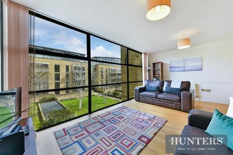 1 bedroom apartment for sale, Ferry Lane, Brentford, TW8