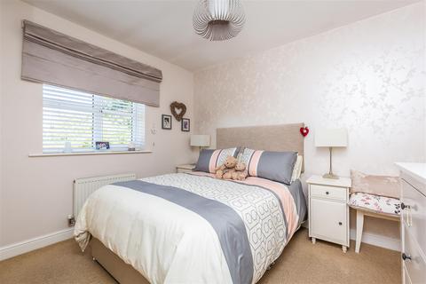12 Coach Road, Ripley, DE5 3UB