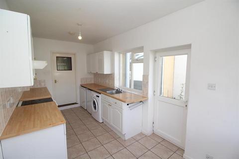 51 Beachgrove Road, Bristol, BS16 4AS