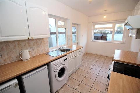 51 Beachgrove Road, Bristol, BS16 4AS