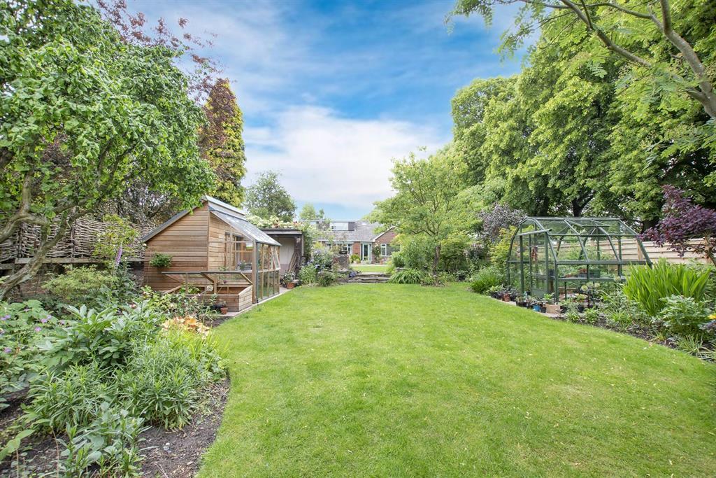 River Lane, Misson, Doncaster, DN10 6EJ 3 bed detached house £475,000
