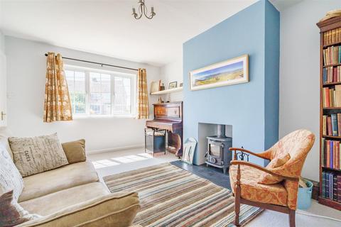 18 Hardwick Road, Hethe, Bicester, OX27 8EY