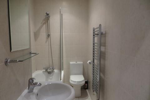 1 bedroom flat to rent, Roman Road, Bow, E3