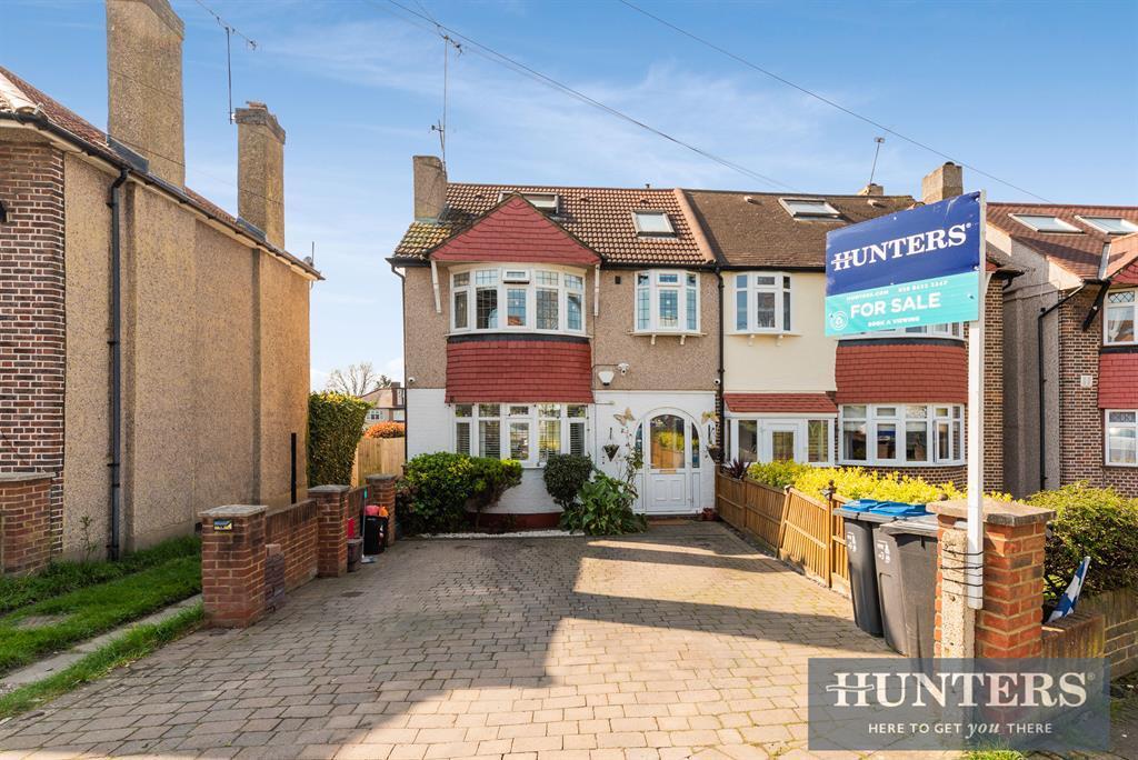 Churston Drive, Morden, SM4 4JE 4 bed semidetached house £675,000
