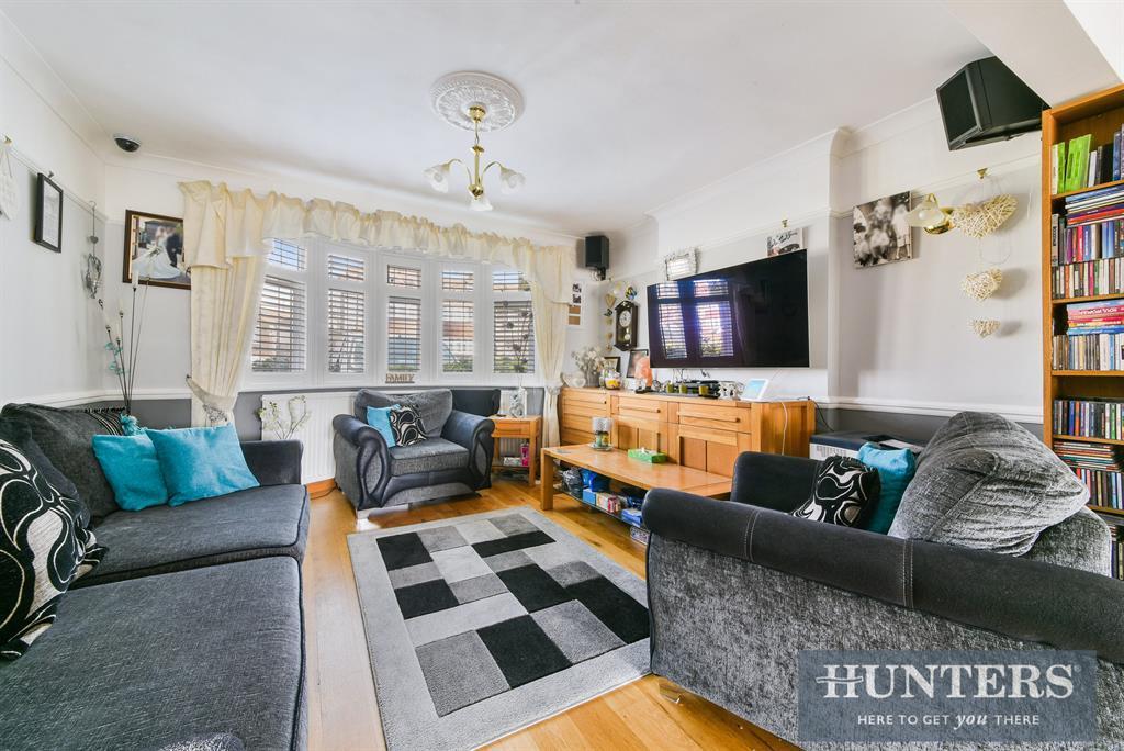 Churston Drive, Morden, SM4 4JE 4 bed semidetached house £675,000