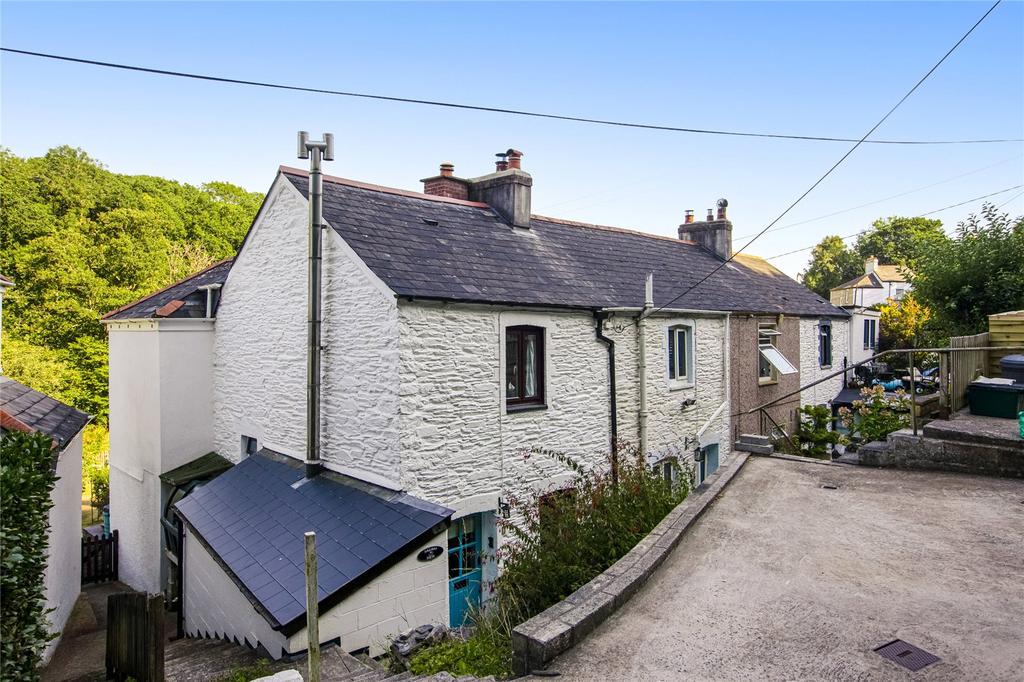 Railway View, Brixton Torr, Plymouth, Devon, PL8 2 bed end of terrace