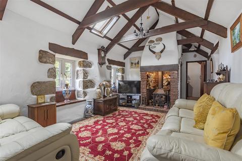 Godolphin Cottage Deveral Road, Fraddam, Hayle, TR27 5EP