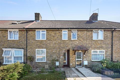 18 Evesham Green, Morden, SM4 6PW