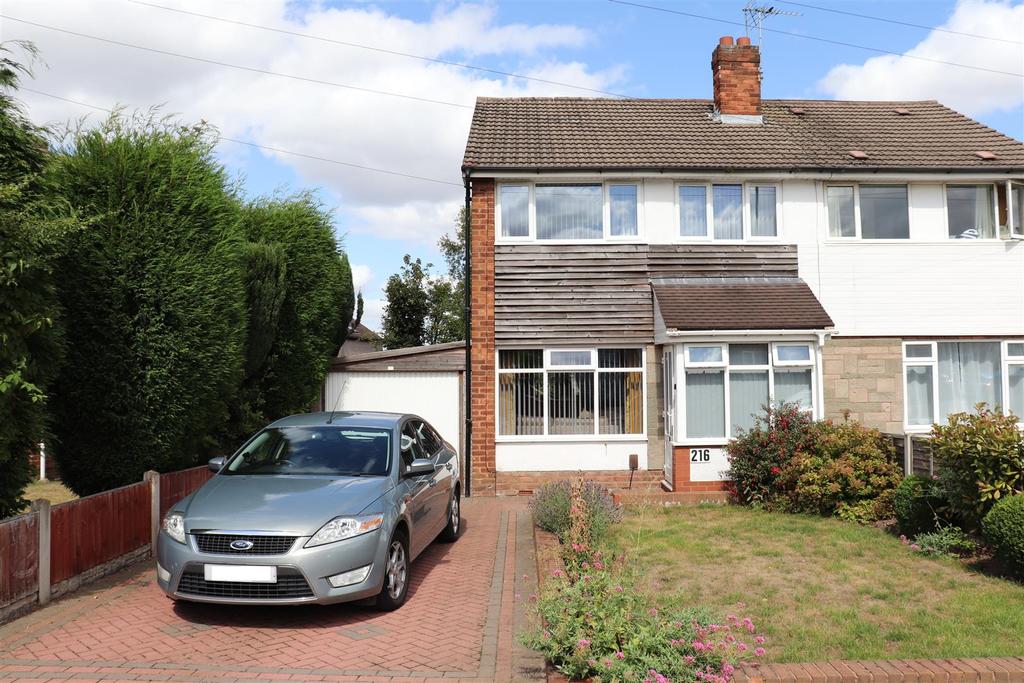 Barns Lane, Rushall 3 bed semidetached house £230,000