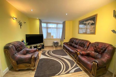 11 Albert Road, Hayes, UB3 4HR