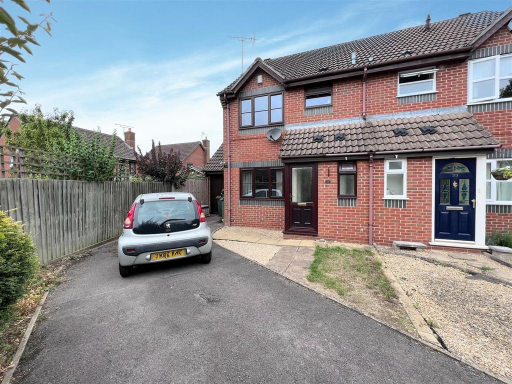 Boakes Drive, Stonehouse 3 bed semidetached house £310,000