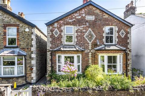 4 Church Walk, Hayes, UB3 2RL